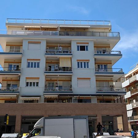 Appartamento Ostia Enjoy Екстериор снимка